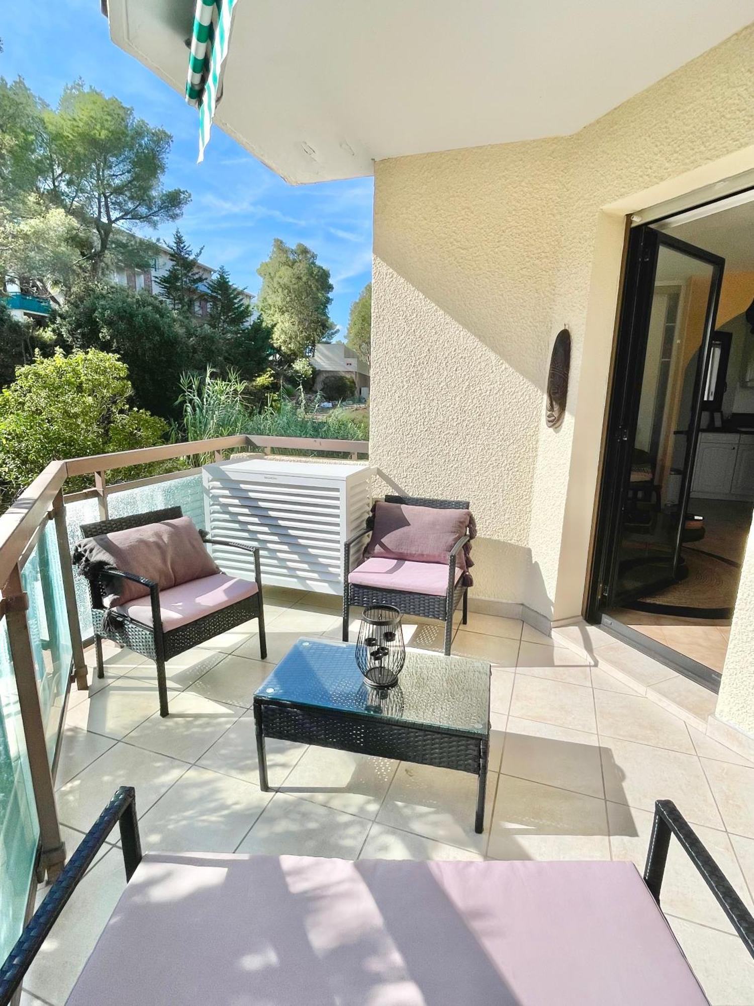 Appartement Plage Et Nature Saint-Raphaël Extérieur photo